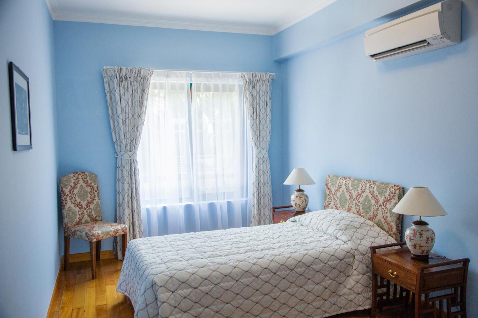 Mayfair Hanoi Room photo
